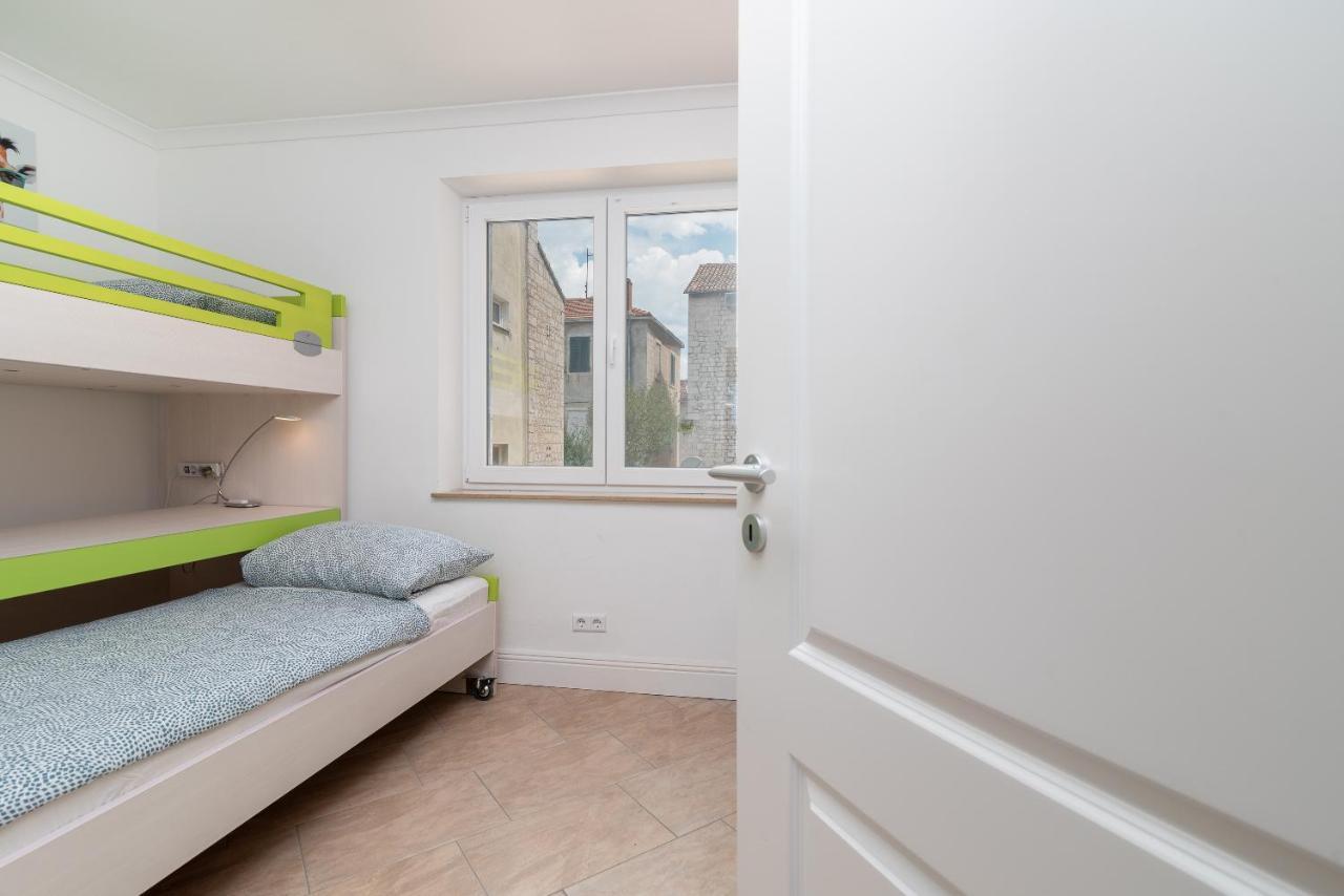 Bella Vista Kth Leilighet Trogir Eksteriør bilde